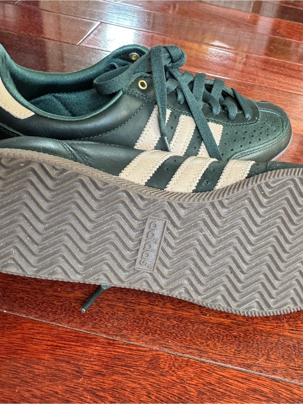 Adidas Women Japan Mineral Green size 7 US - Picture 4 of 4